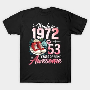 53rd Birthday Queen Made in 1972 Gifts 53 Years Old Floral T-Shirt